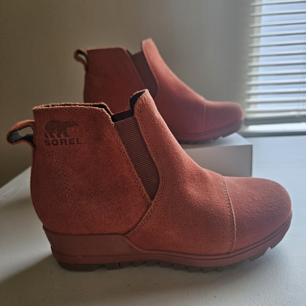 Sorel Women's Size 5.5 Burnt Orange Pull On Wedge Evie Boots - Picture 6 of 10